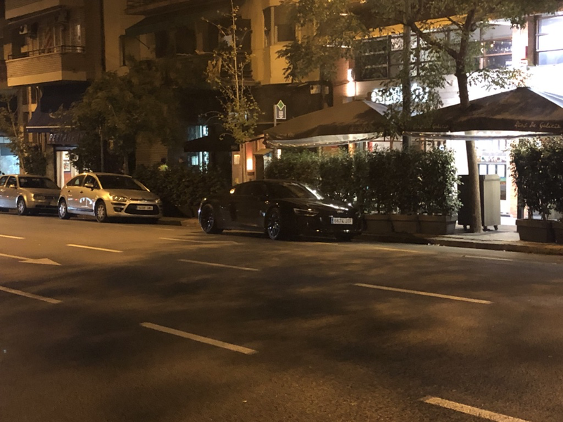 Just a 2016+ Audi R8 street parked like it’s no big deal.